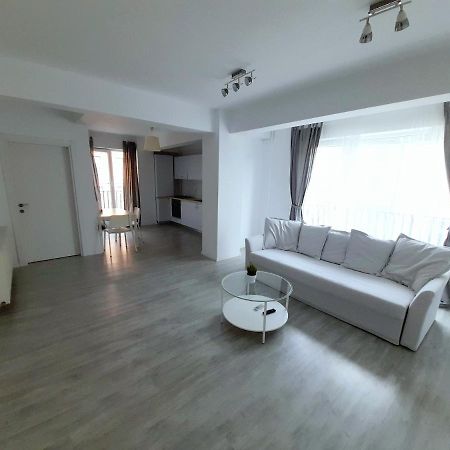 Santorini Residence Apartment Otopeni Luaran gambar