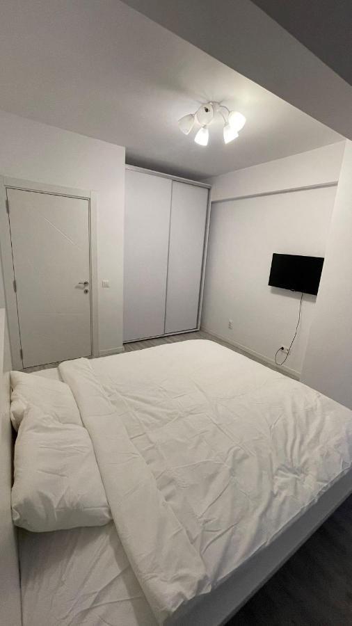 Santorini Residence Apartment Otopeni Luaran gambar